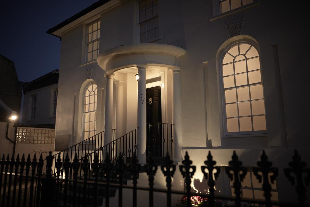 Park Villa Boutique Hostel London Exterior photo